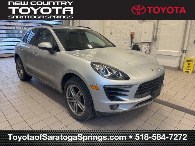 Used 2017 Porsche Macan image 1