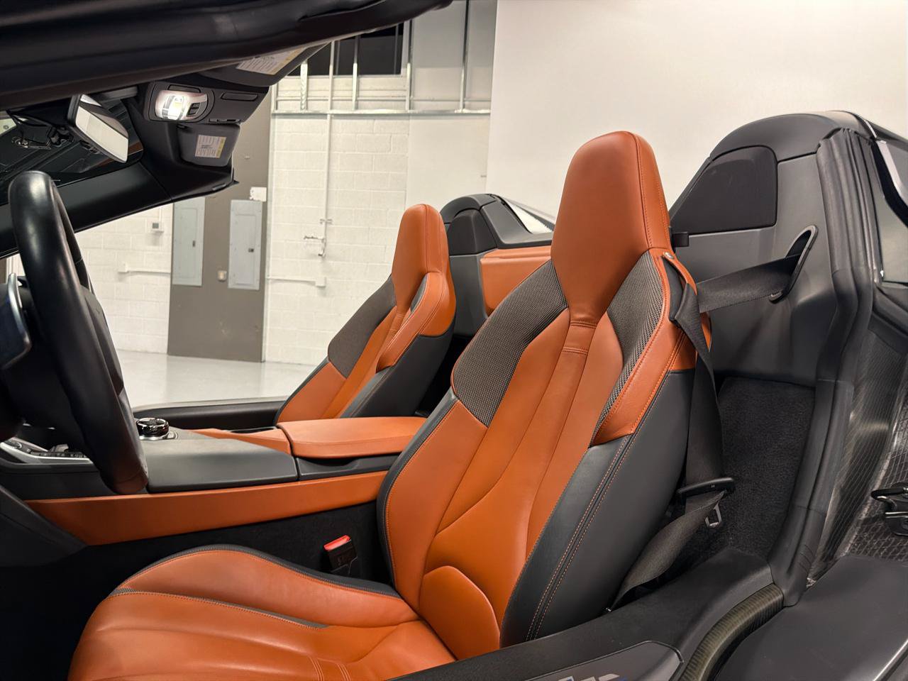 Used 2019 BMW i8 Roadster AWD/4WD image 21