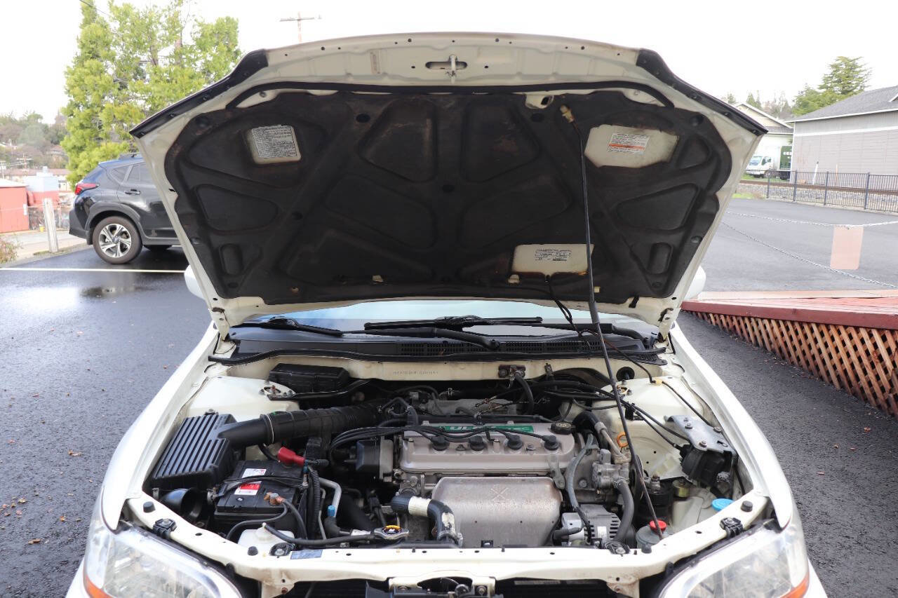 Used 2001 Honda Accord LX image 15