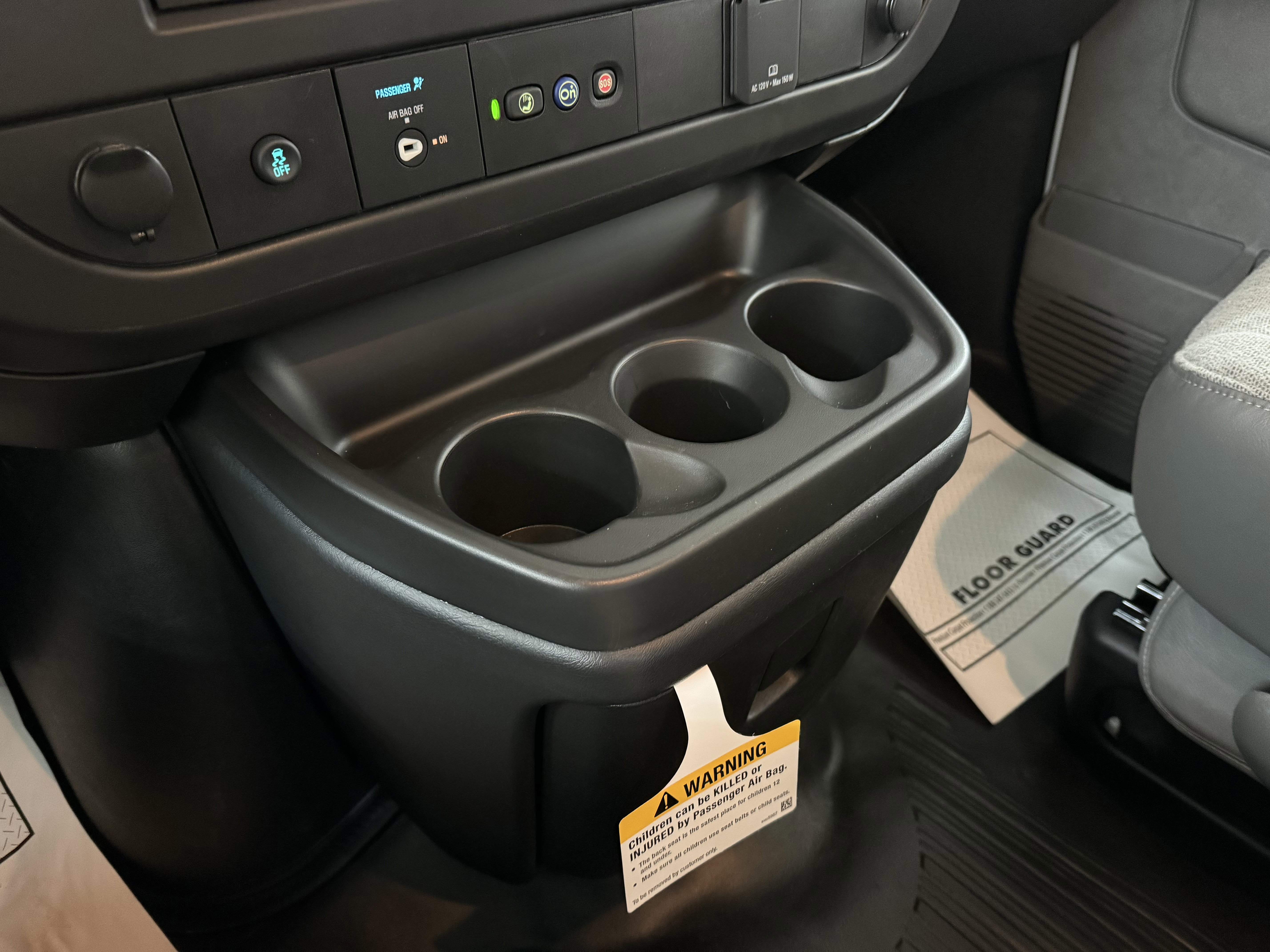 New 2025 Chevrolet Express 3500 w/ Driver Convenience Package image 21