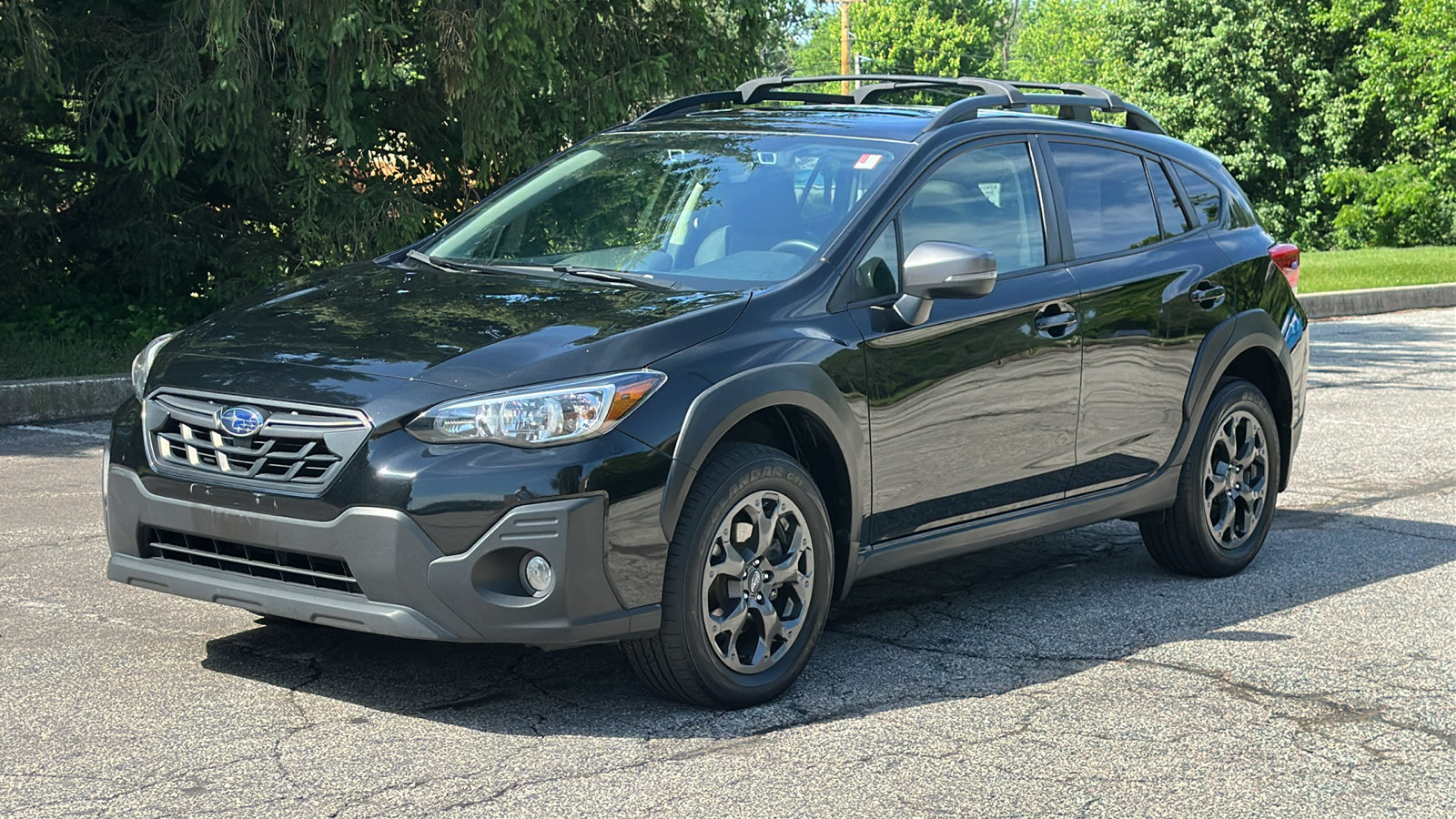 Used 2022 Subaru Crosstrek 2.5i Sport w/ Moonroof Package AWD/4WD image 2