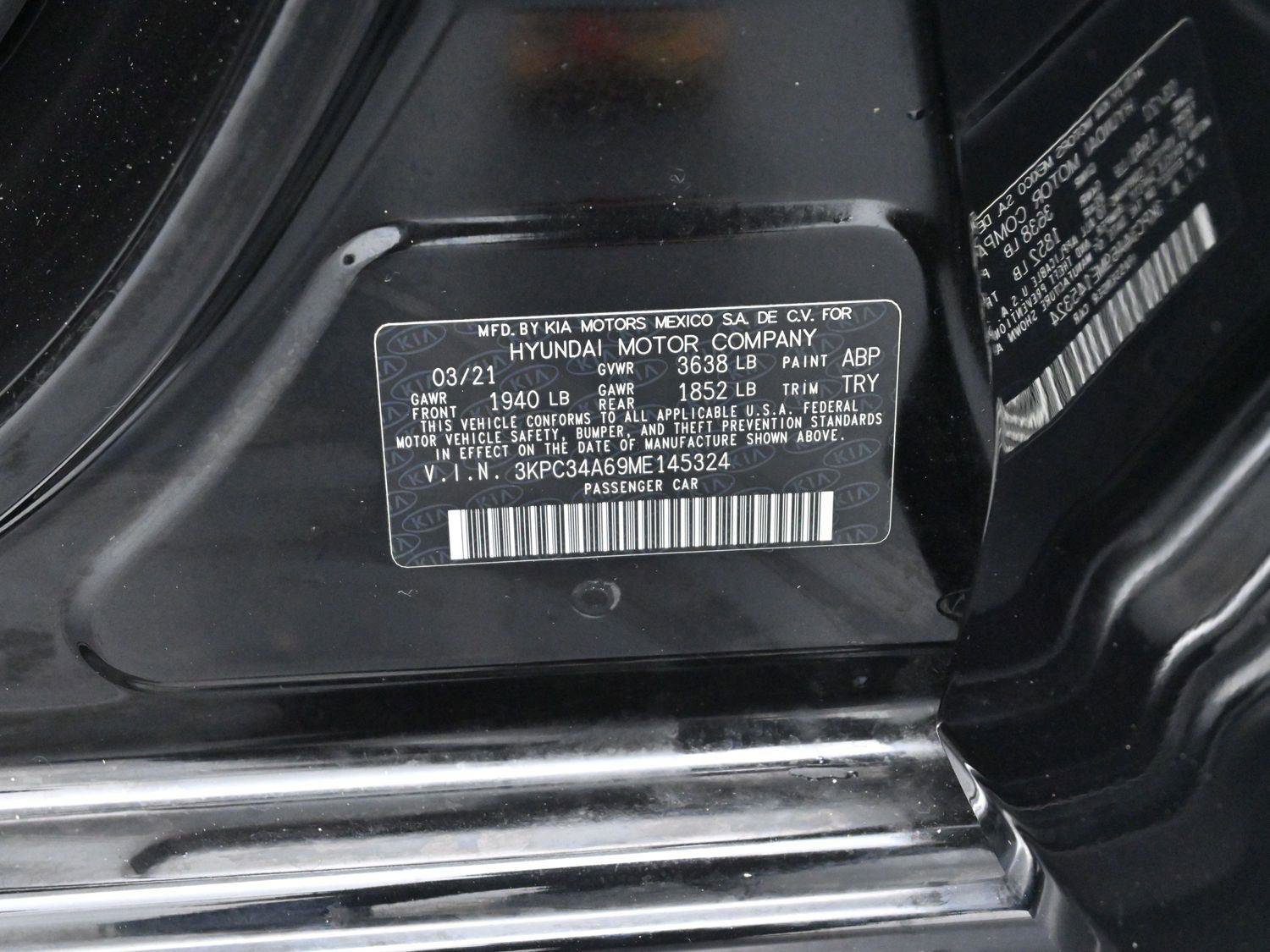 Used 2021 Hyundai Accent Limited image 36