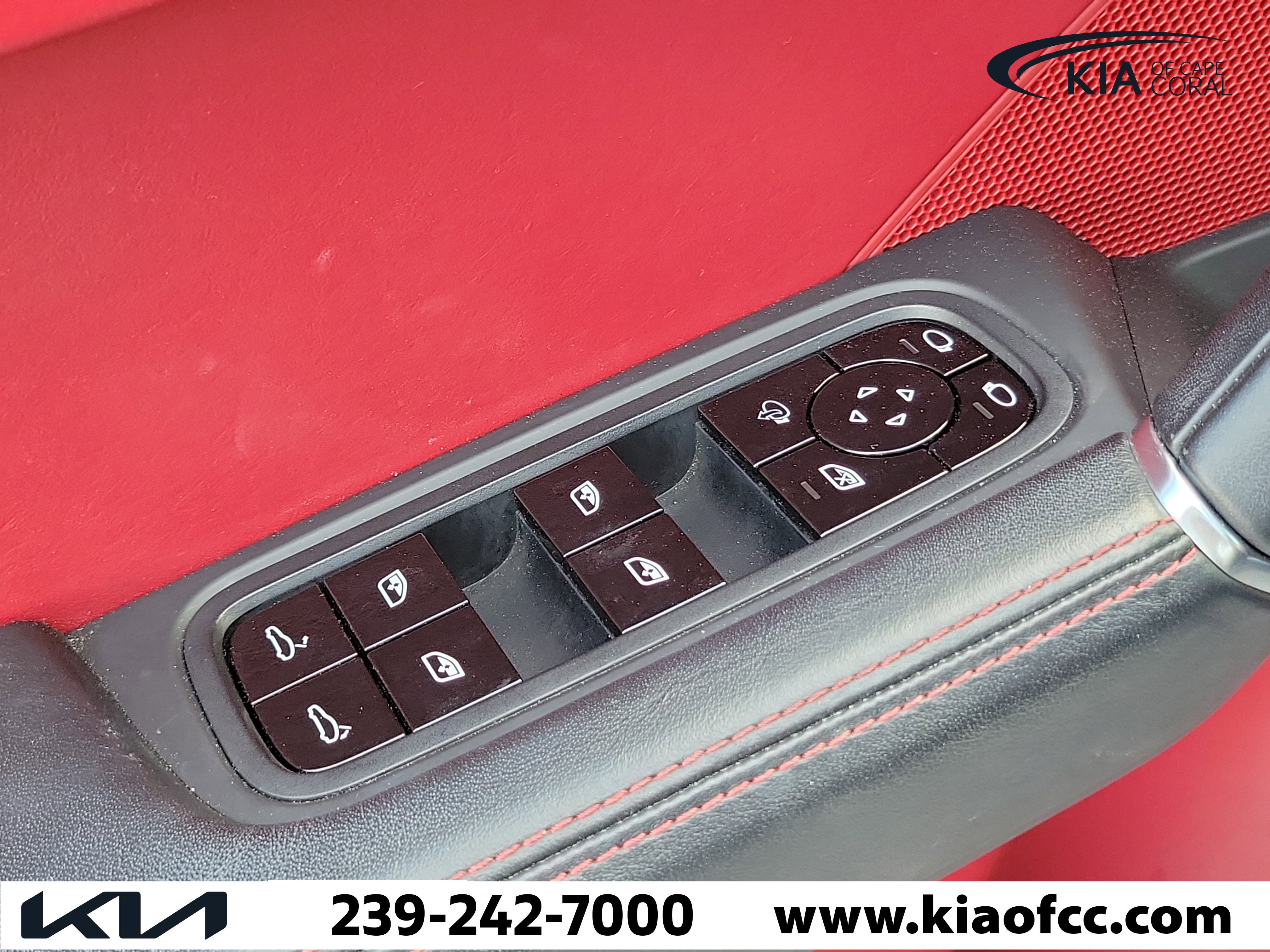 Used 2019 Porsche Cayenne image 21