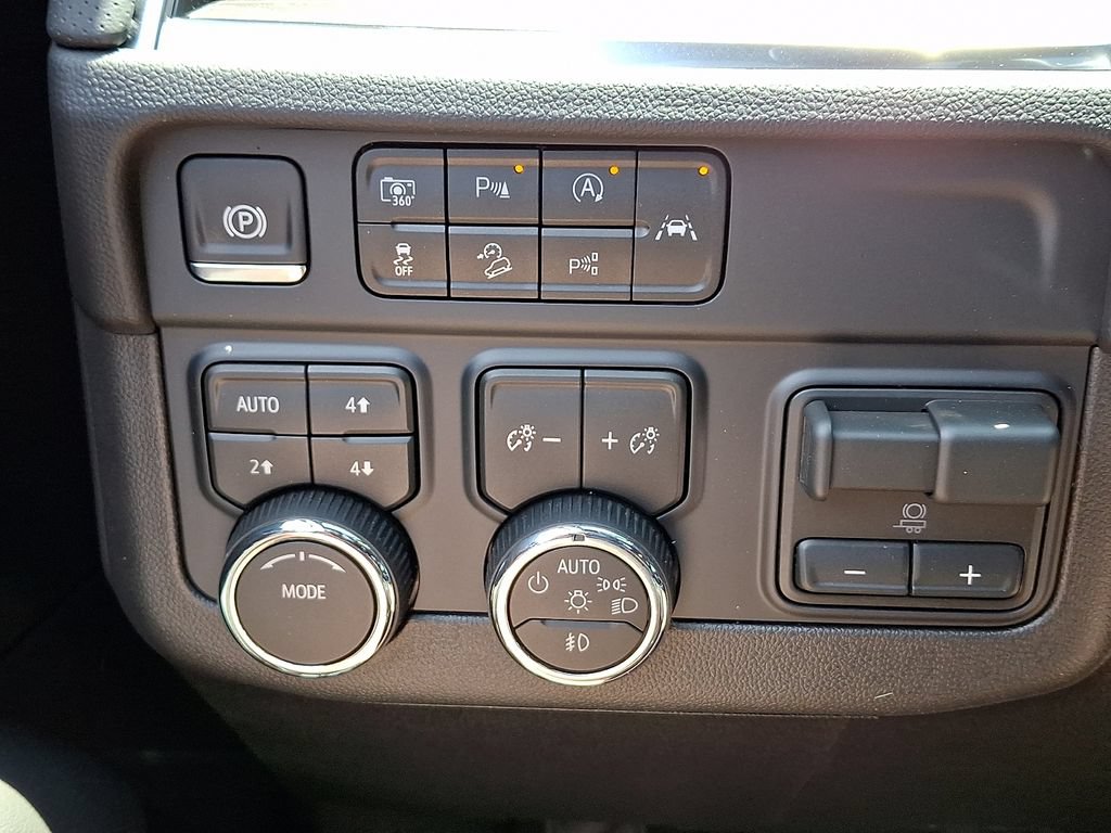 New 2026 Chevrolet Tahoe Premier AWD/4WD image 20