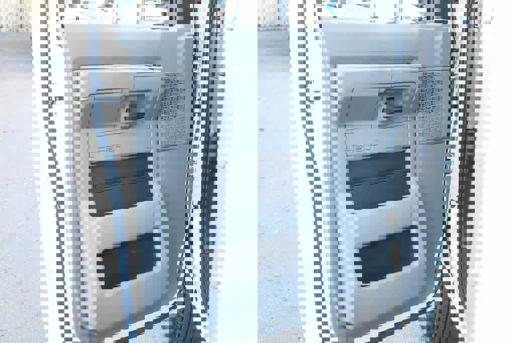 New 2026 Ford E-350 and Econoline 350 Super Duty w/ Power Equipment Group image 24