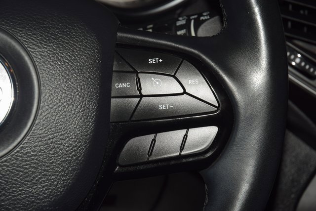 Used 2019 Jeep Cherokee Latitude Plus image 35