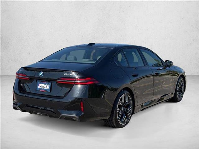 Used 2026 BMW 550e xDrive w/ Executive Package AWD/4WD image 6