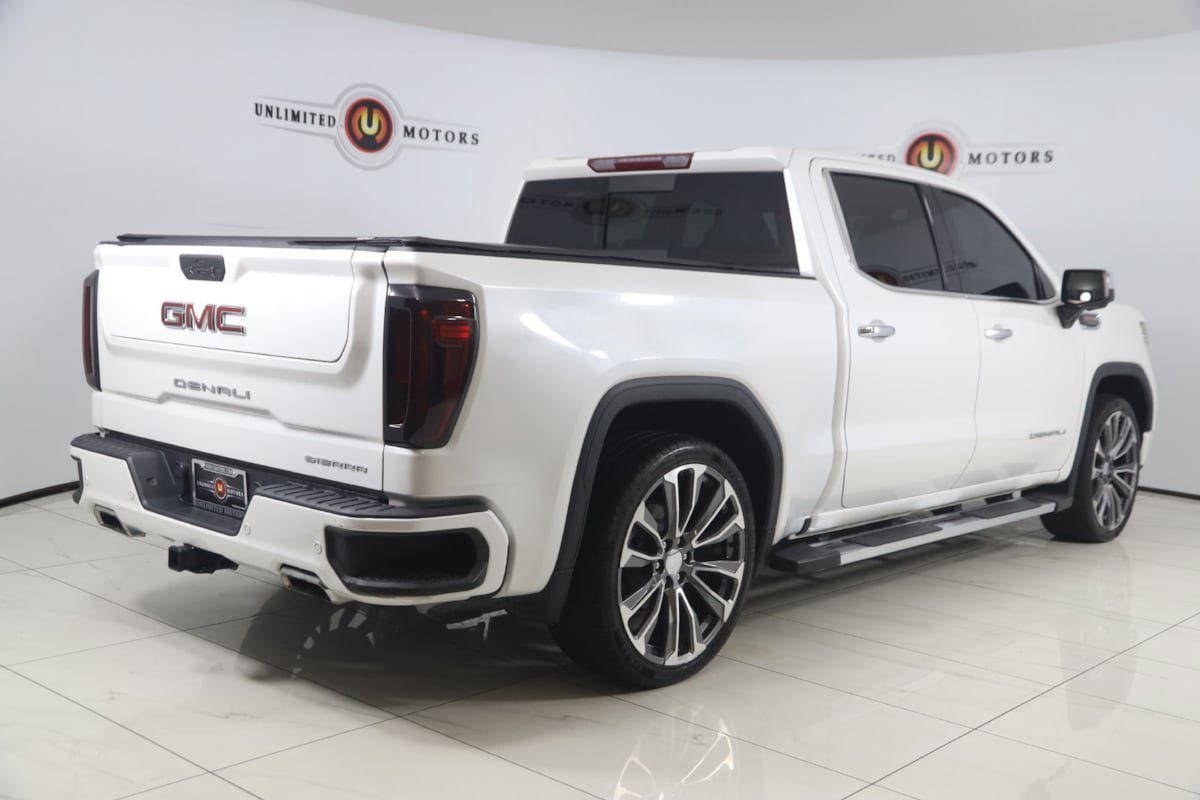 Used 2021 GMC Sierra 1500 Denali AWD/4WD image 3