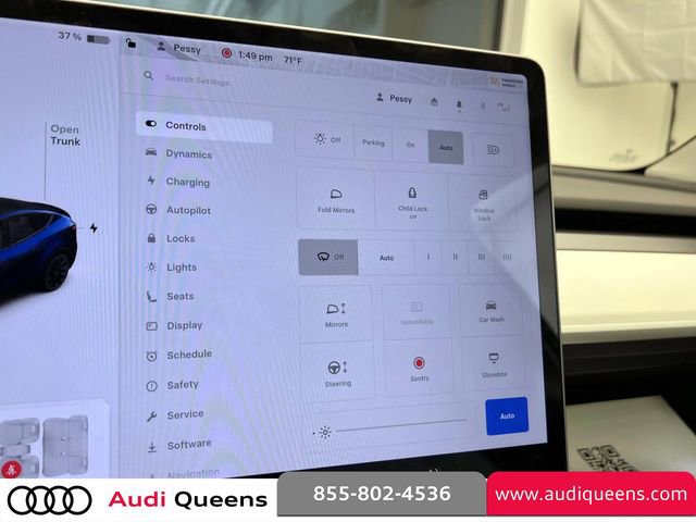 Used 2021 Tesla Model Y Long Range image 27