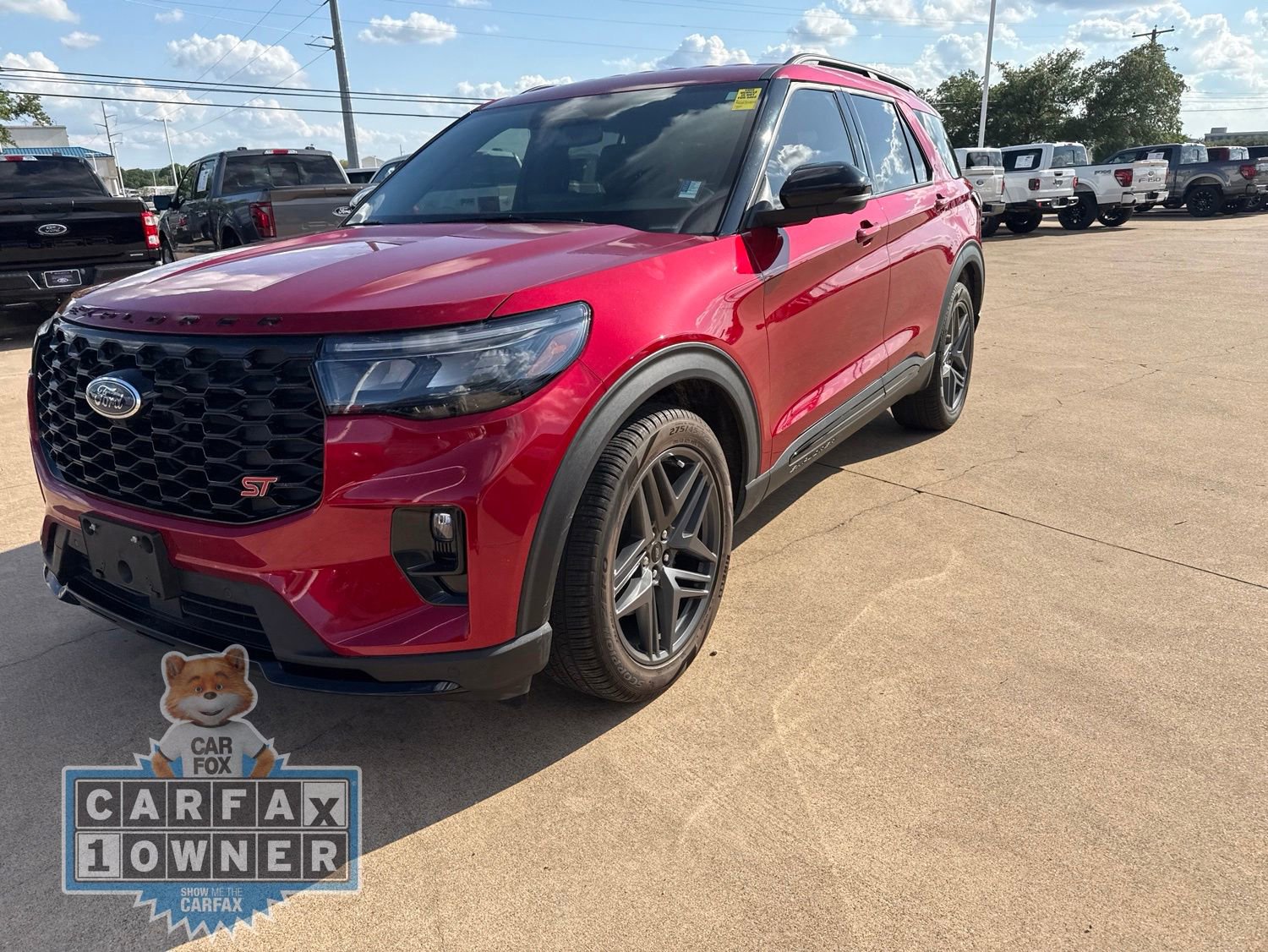 Used 2025 Ford Explorer ST AWD/4WD image 3