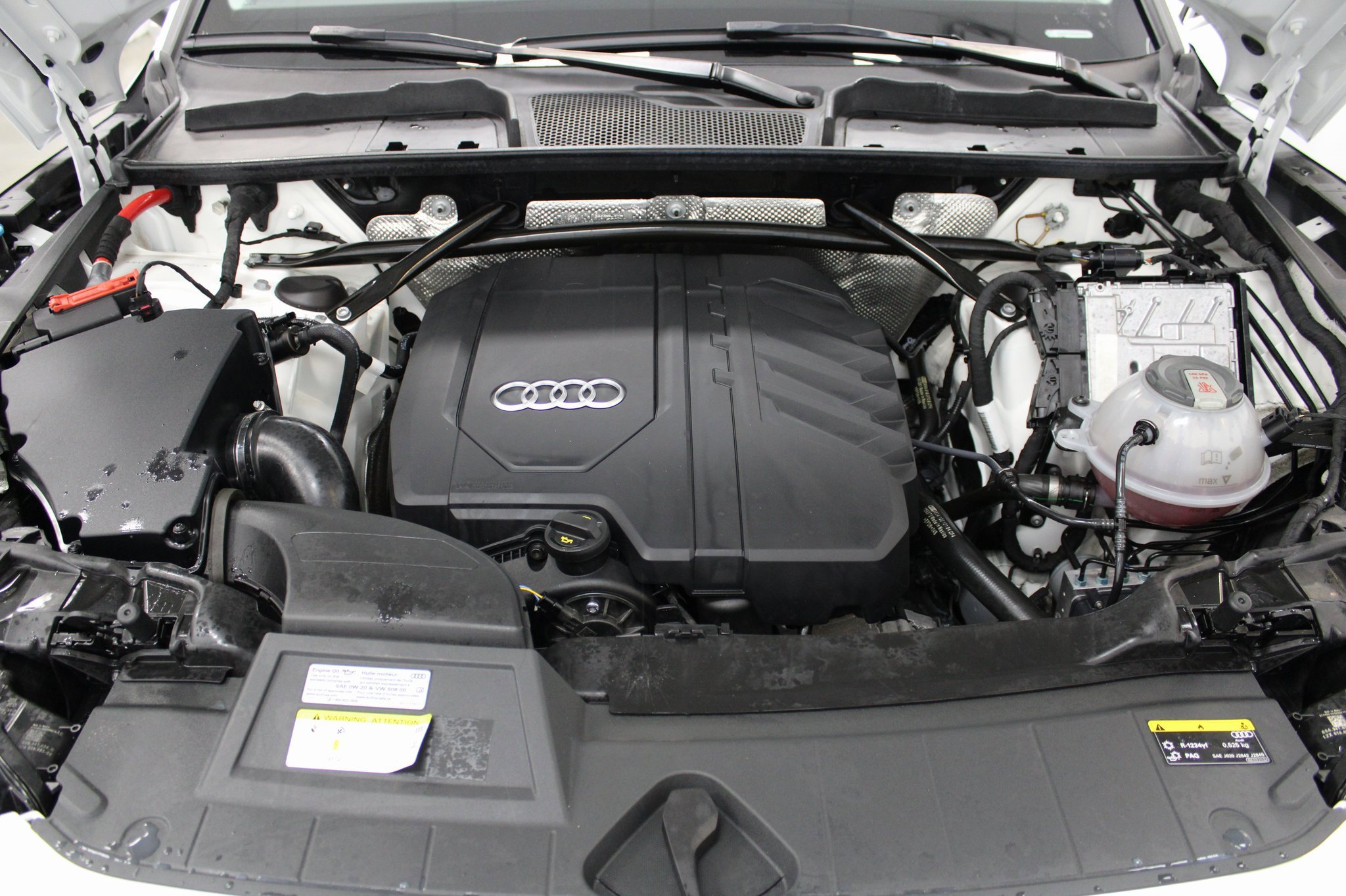 Used 2022 Audi Q5 2.0T Premium w/ Convenience Package image 9