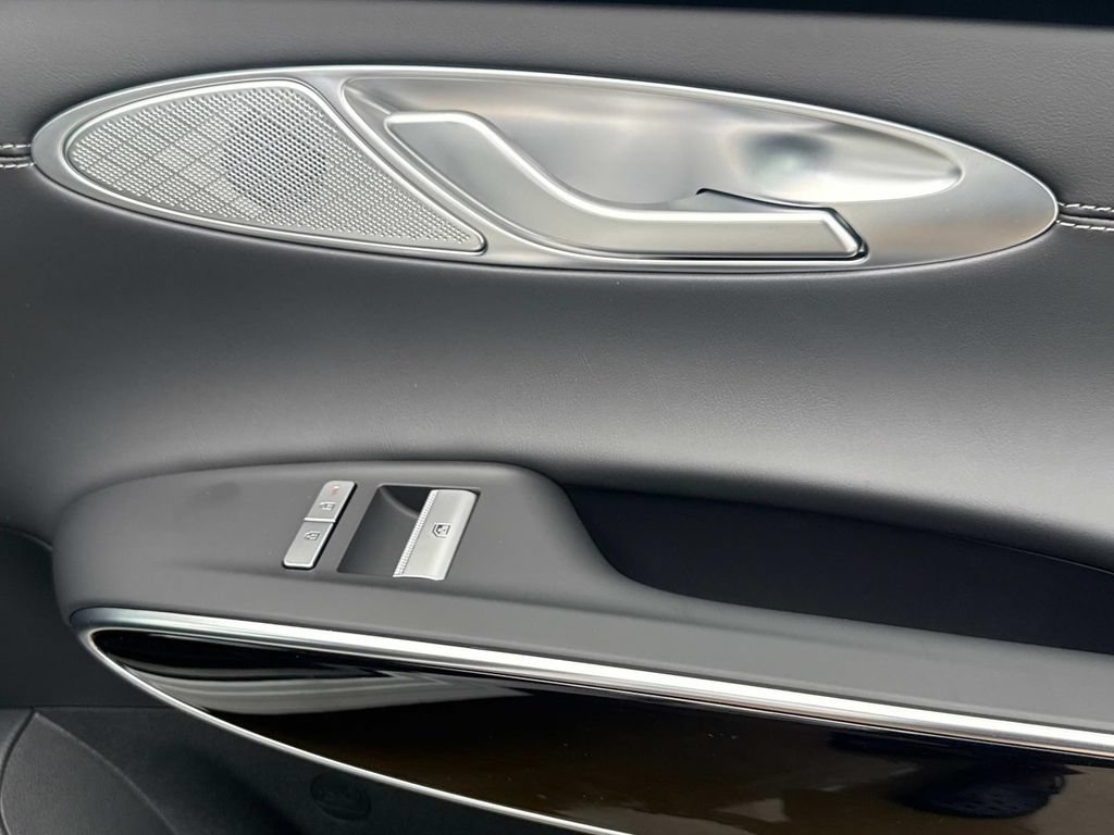 New 2026 Genesis GV70 2.5T AWD/4WD image 16