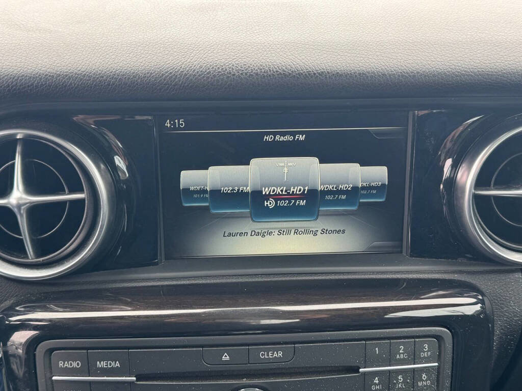 Used 2018 Mercedes-Benz SLC 300 image 9