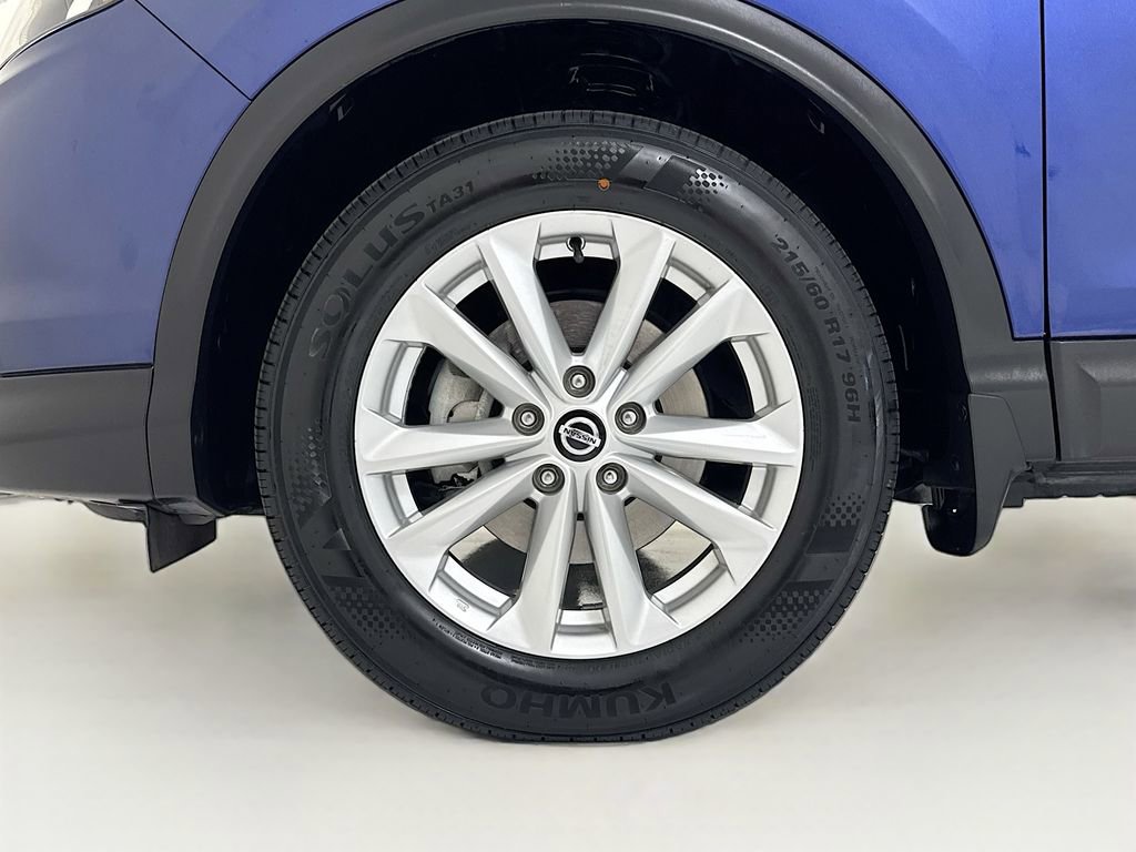 Used 2019 Nissan Rogue Sport SV AWD/4WD image 28