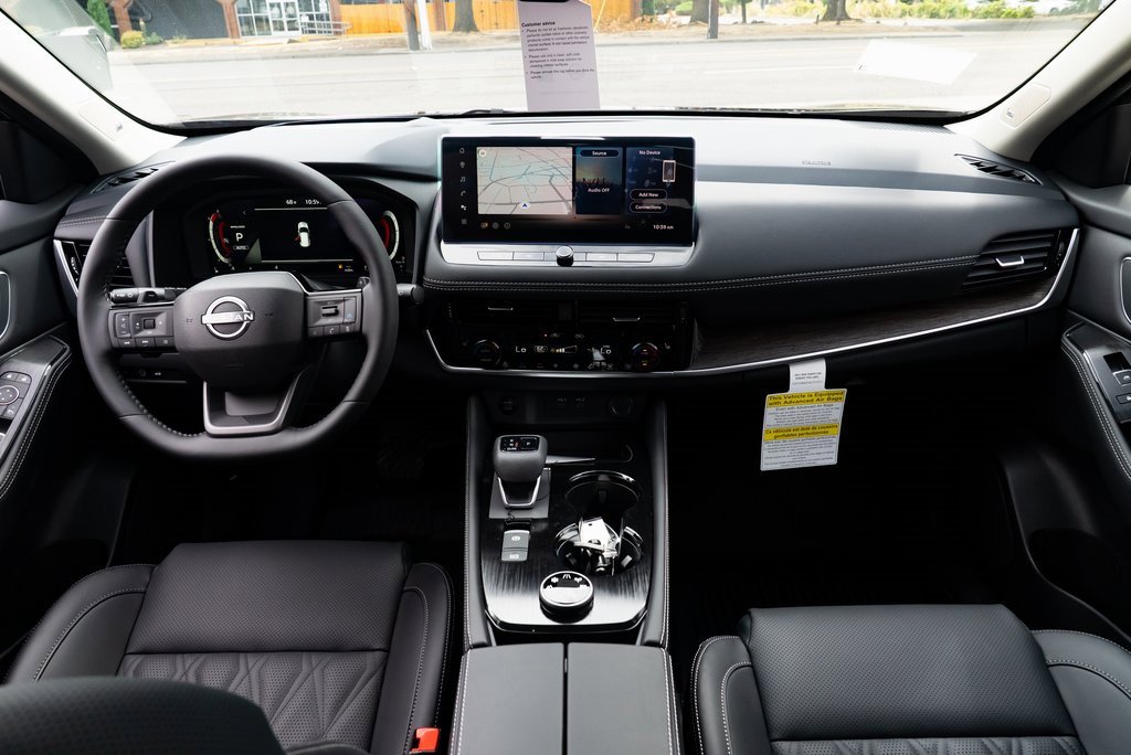 New 2026 Nissan Rogue Platinum w/ Platinum Premium Package image 9