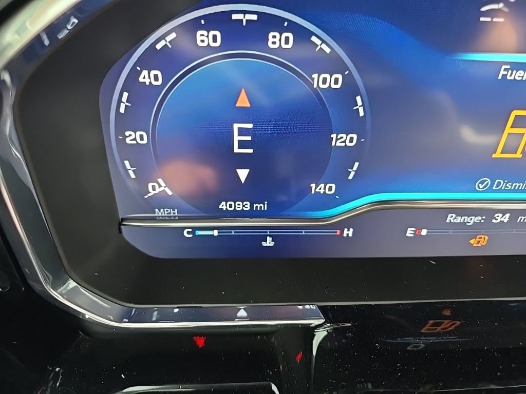 Used 2025 Chevrolet Silverado 2500 LTZ w/ LTZ Plus Package image 20