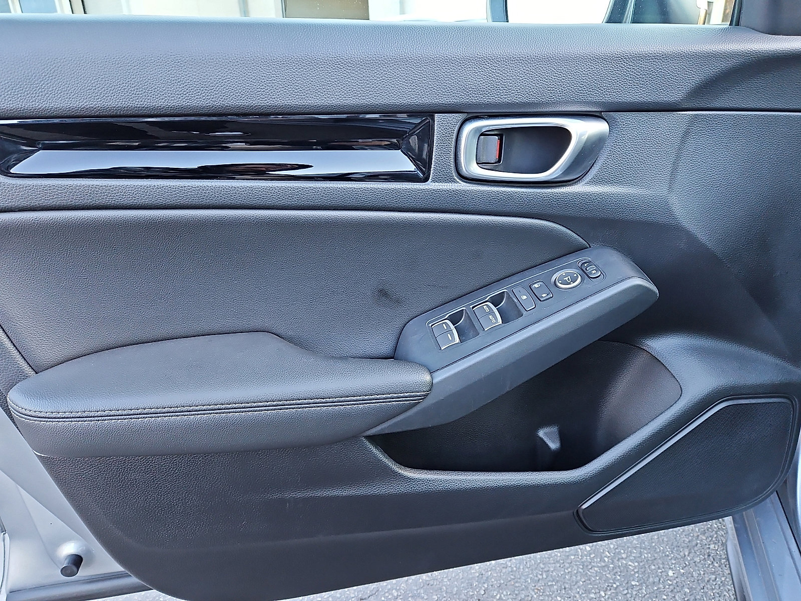 Certified 2023 Honda Civic EX-L image 13