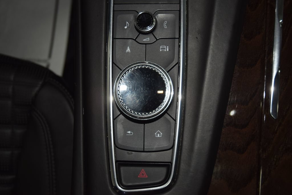 Used 2023 Cadillac Escalade ESV Sport Platinum AWD/4WD image 37
