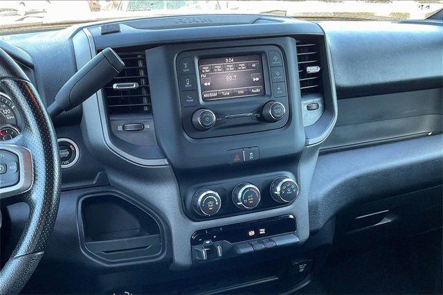 Used 2024 RAM 3500 Tradesman w/ Chrome Appearance Group image 5
