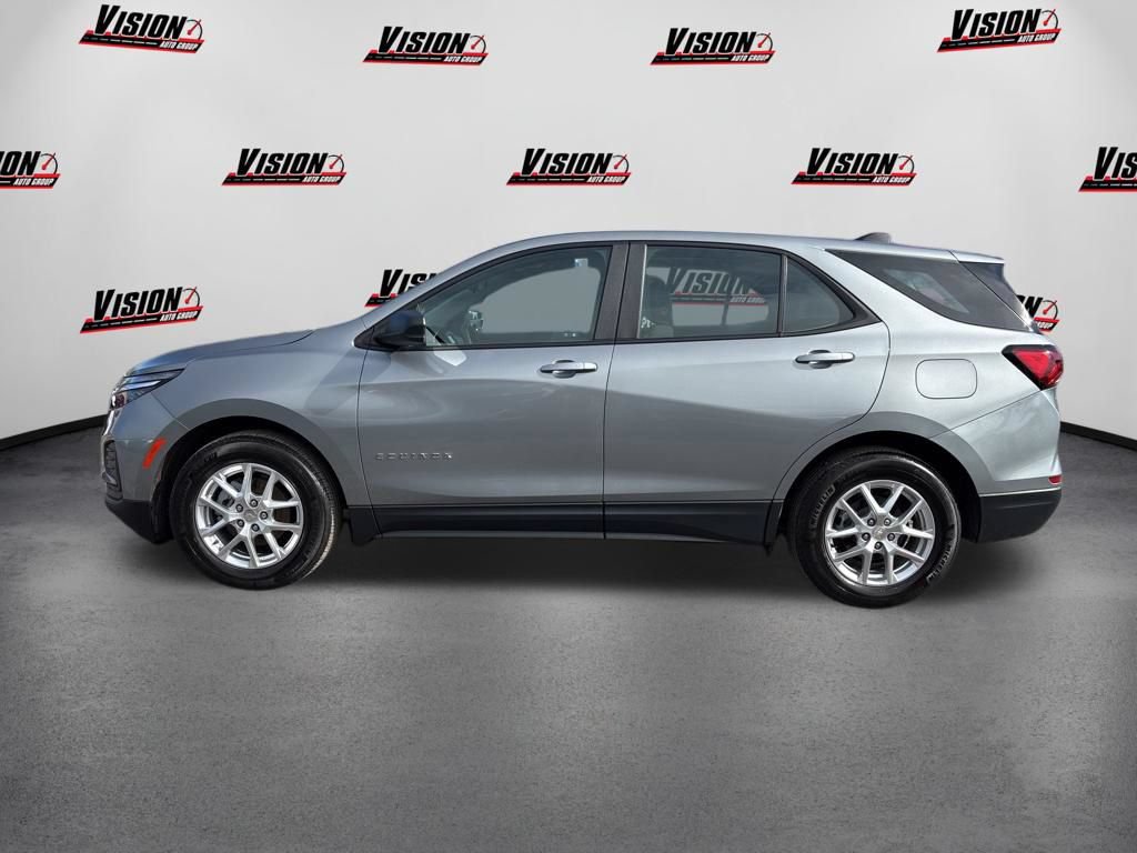 Used 2024 Chevrolet Equinox LS FWD image 26
