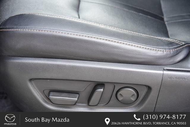 Certified 2024 MAZDA CX-90 Plug-In Hybrid w/ Premium Pkg AWD/4WD image 23