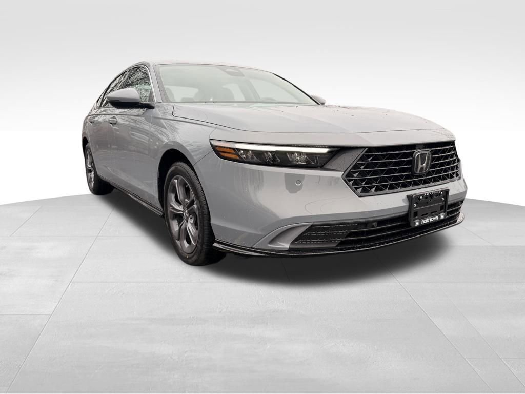 New 2026 Honda Accord EX-L image 2