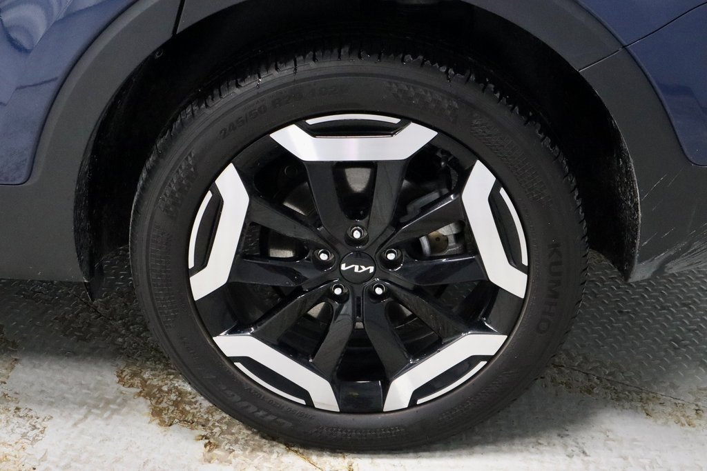 Used 2025 Kia Telluride S image 20