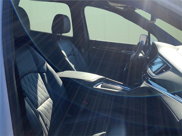 Used 2023 Buick Enclave Avenir w/ Avenir Technology Package image 41