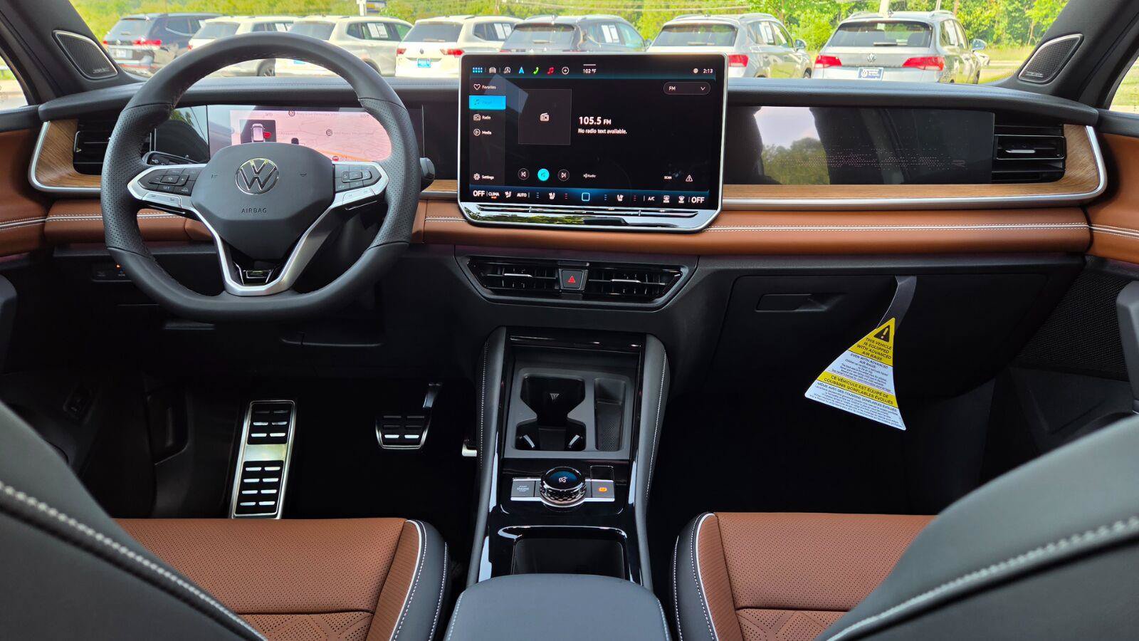 New 2027 Volkswagen Tiguan SEL R-Line AWD/4WD image 48