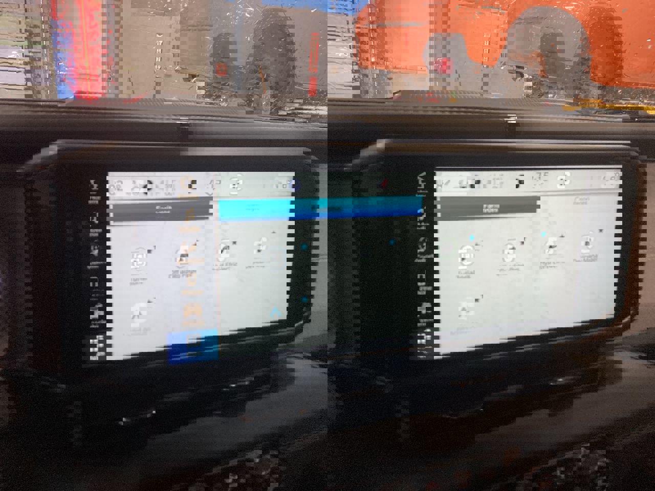 Used 2016 Nissan Juke SV image 13