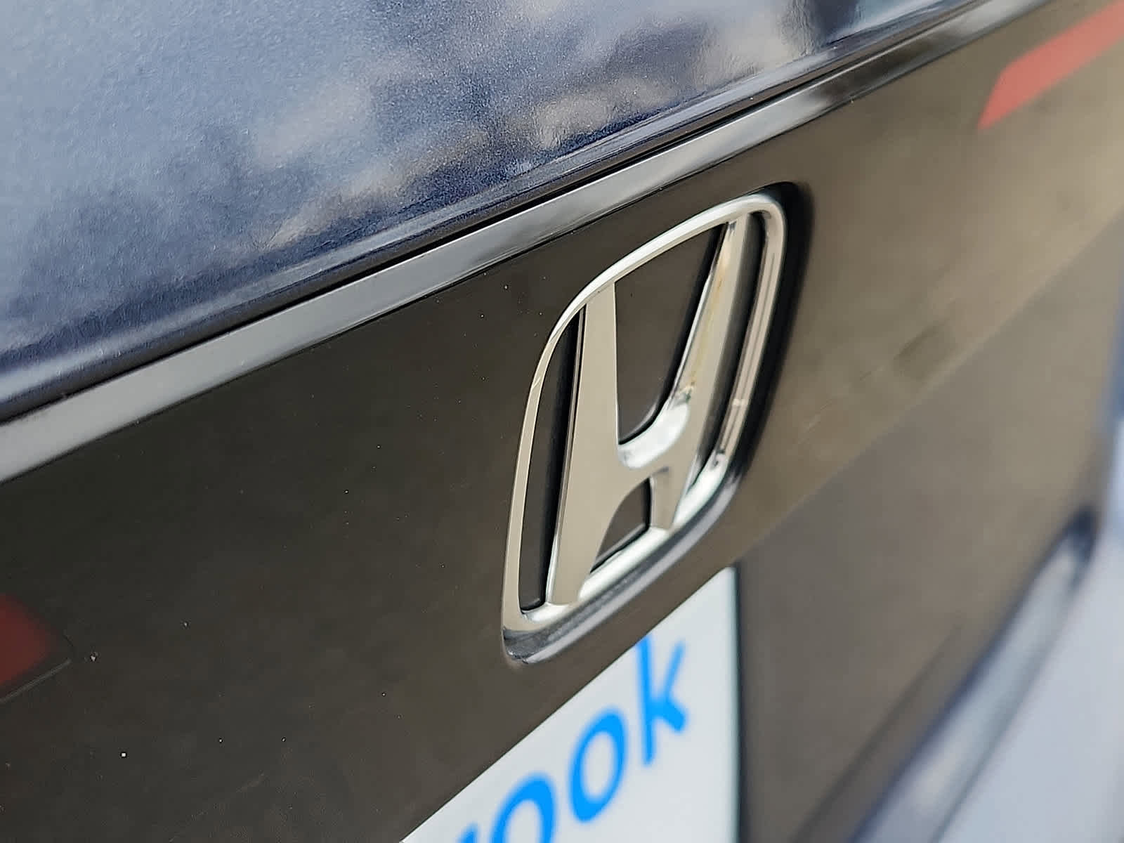 Certified 2025 Honda Accord SE image 30