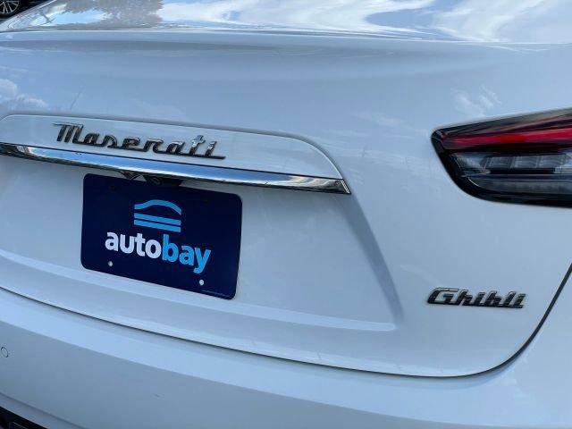 Used 2023 Maserati Ghibli Trofeo image 21