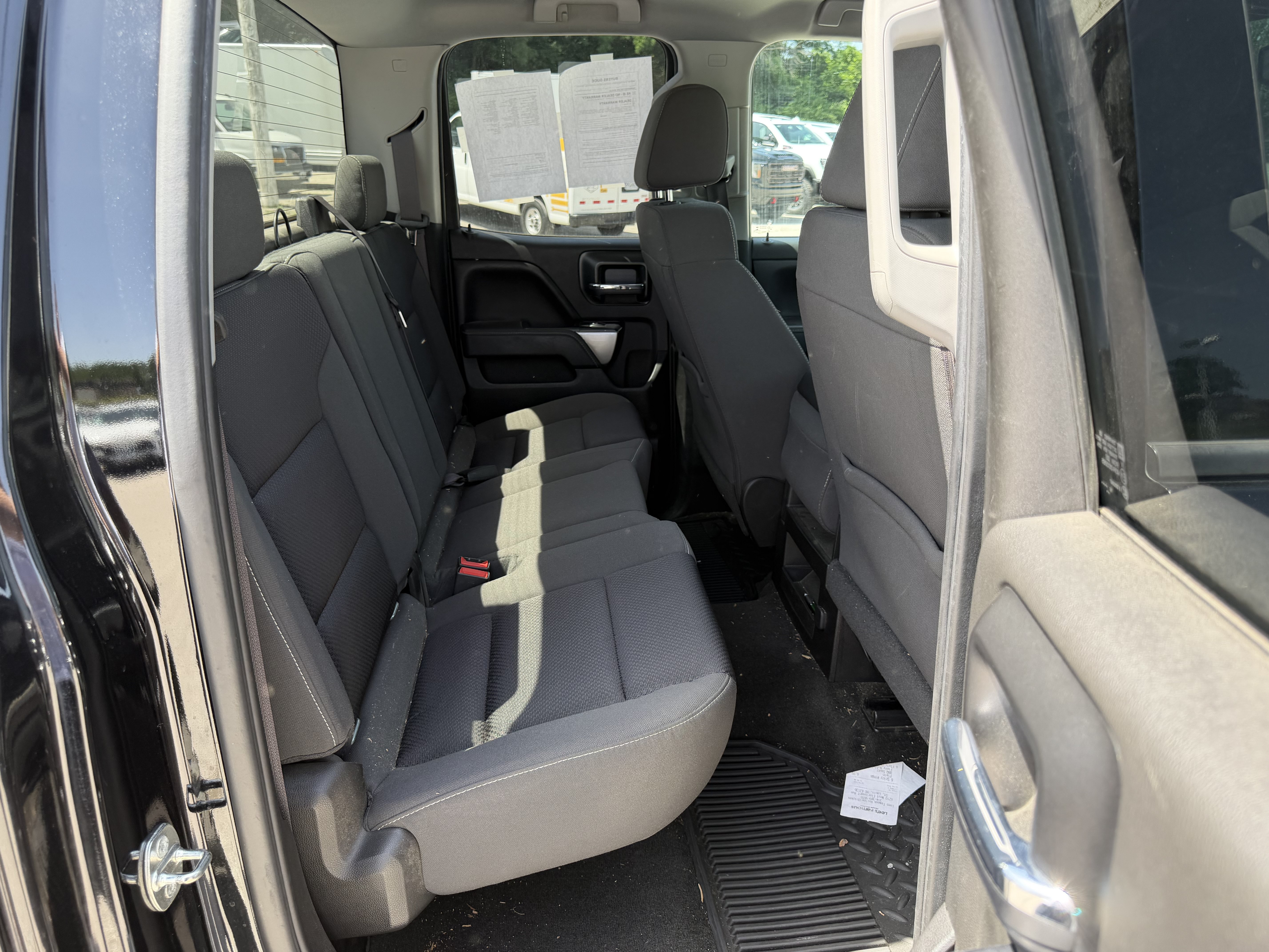 Used 2017 Chevrolet Silverado 1500 LT w/ All Star Edition AWD/4WD image 9