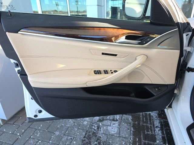 Used 2020 BMW 540i xDrive w/ Convenience Package image 21