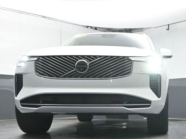 Certified 2026 Volvo XC90 T8 Ultra w/ Protection Package Premier AWD/4WD image 35