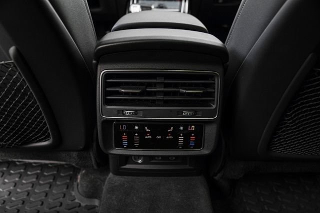 Used 2023 Audi Q8 Premium Plus w/ Premium Plus Package AWD/4WD image 42