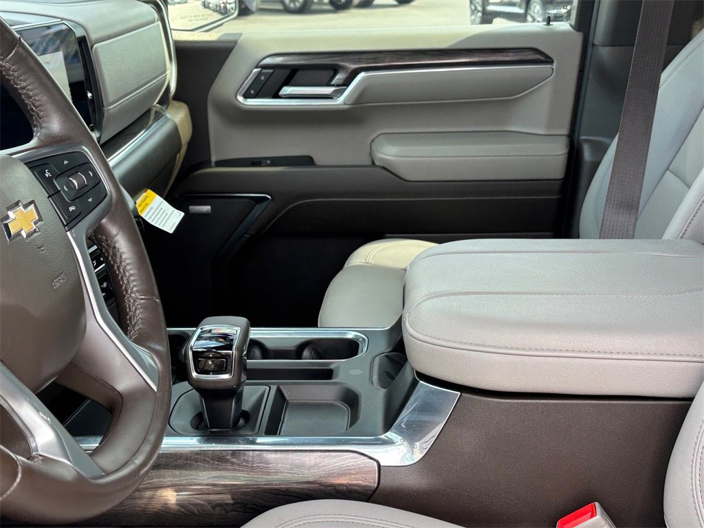 Certified 2023 Chevrolet Silverado 1500 LTZ w/ LTZ Convenience Package II image 12