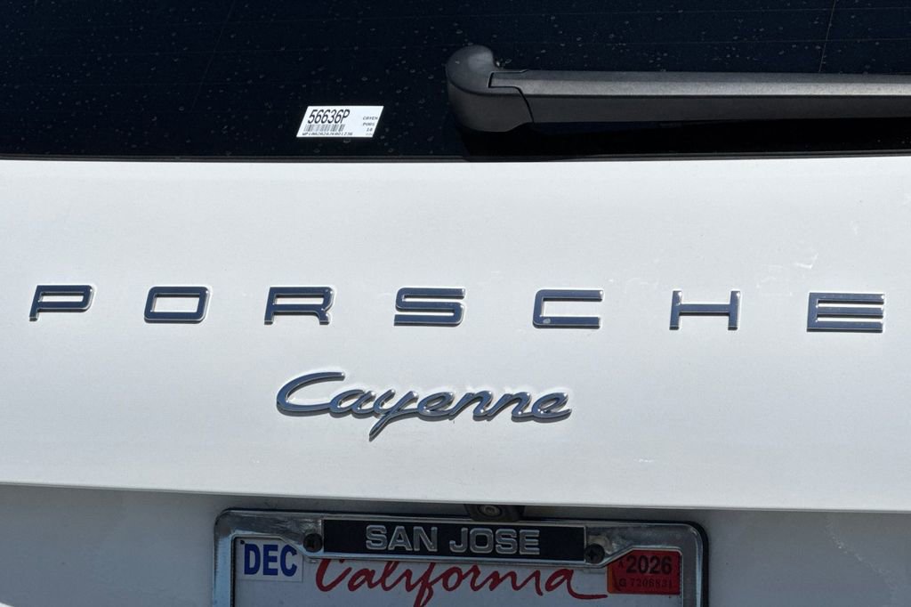 Used 2018 Porsche Cayenne Platinum Edition AWD/4WD image 27