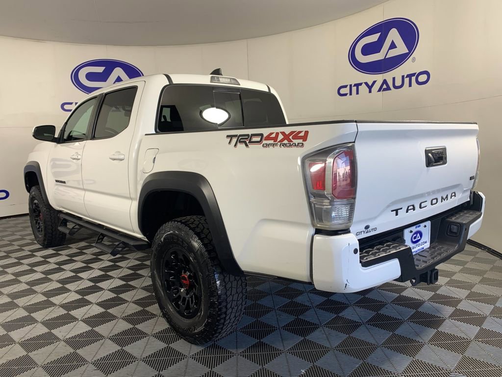 Used 2021 Toyota Tacoma TRD Off-Road w/ Technology Package AWD/4WD image 6
