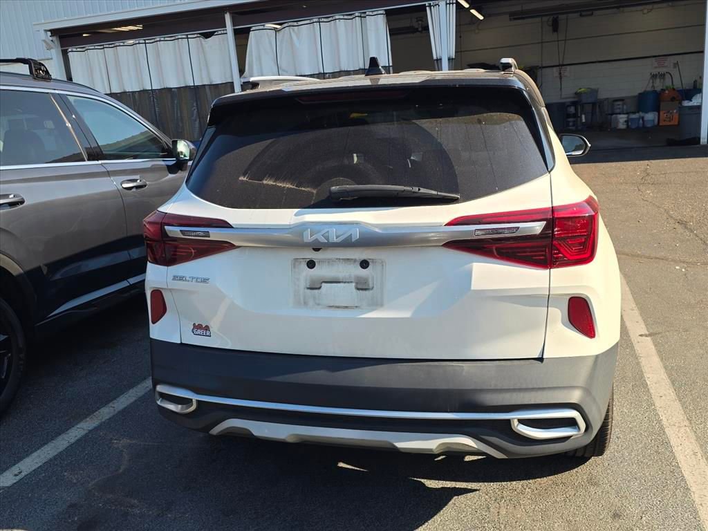 Certified 2023 Kia Seltos S FWD image 8