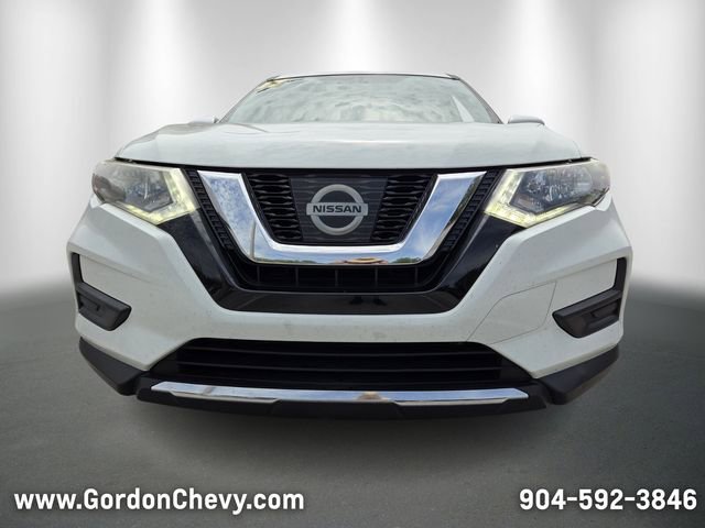 Used 2017 Nissan Rogue S image 8