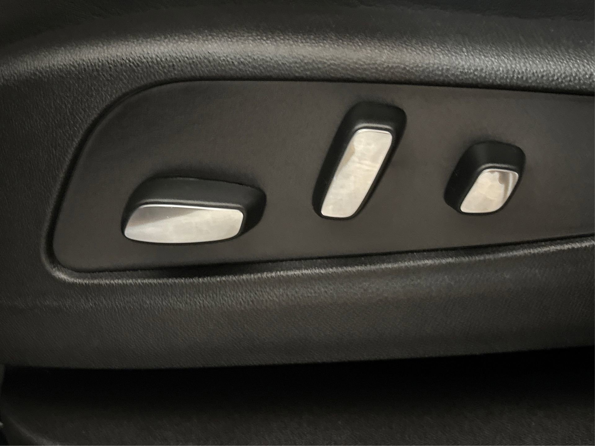 New 2025 Cadillac XT6 Premium Luxury image 19