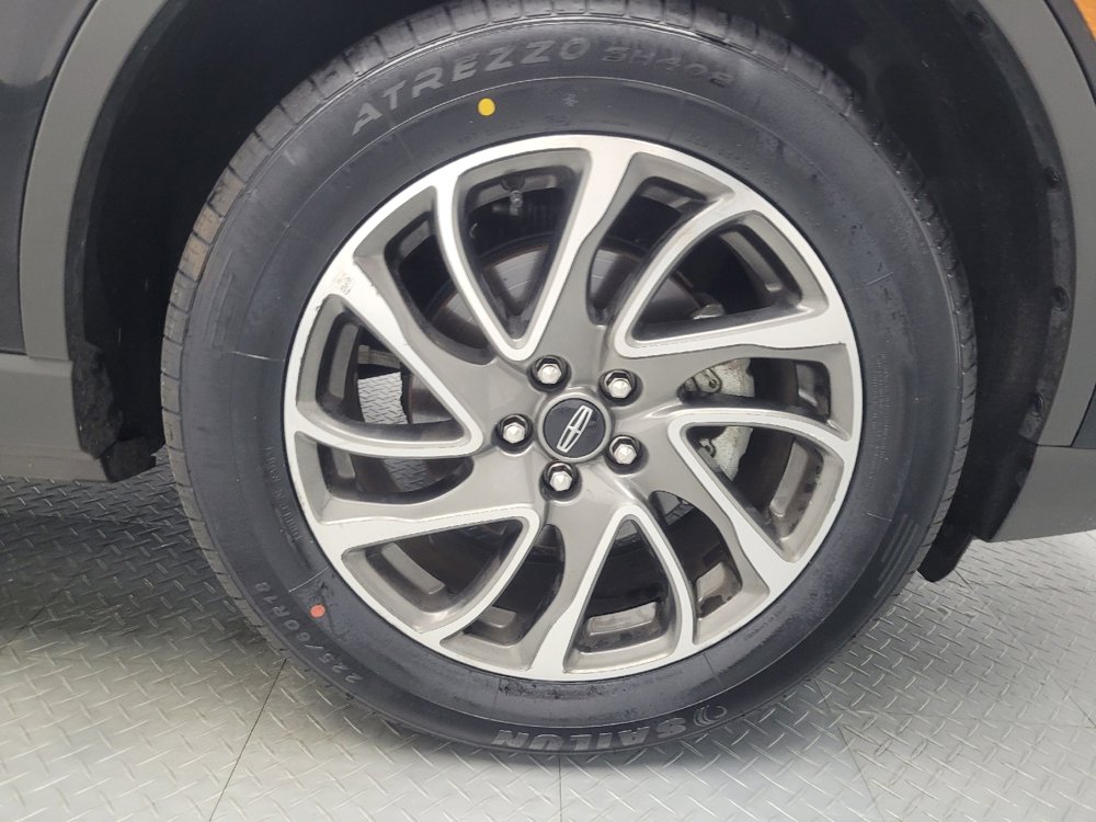 Used 2021 Lincoln Corsair AWD w/ Equipment Group 101A image 31