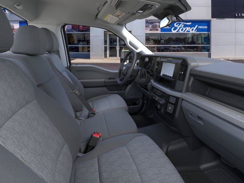 New 2026 Ford F550 4x4 Regular Cab Super Duty image 15
