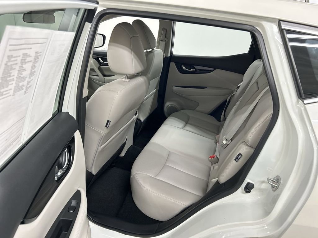 Used 2022 Nissan Rogue Sport SL image 20