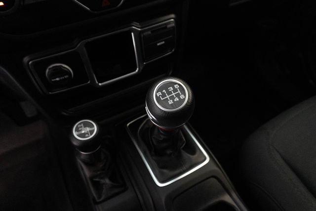 Used 2020 Jeep Wrangler Unlimited Sport AWD/4WD image 4