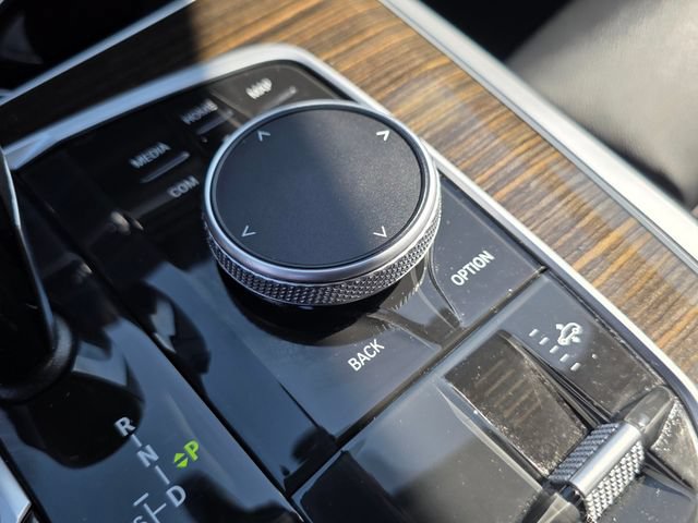 Used 2021 BMW X7 xDrive40i w/ Premium Package AWD/4WD image 44