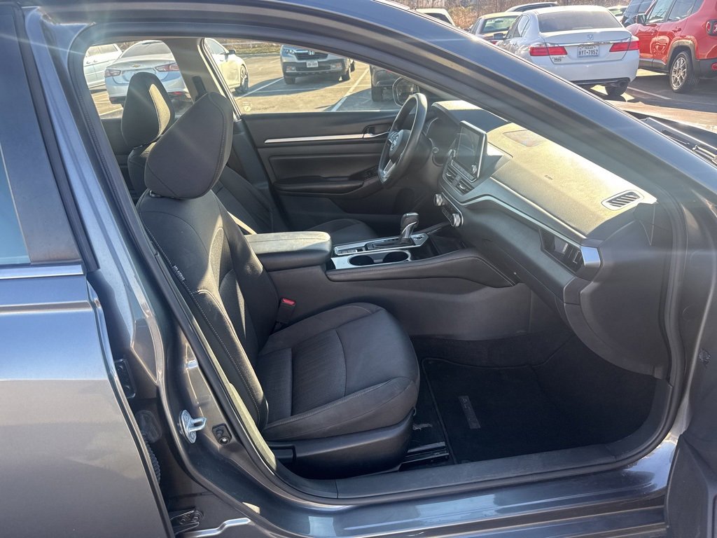 Used 2023 Nissan Altima 2.5 SV image 30