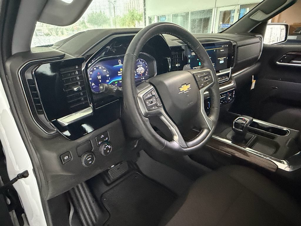 Certified 2024 Chevrolet Silverado 1500 LT w/ Protection Package RWD image 10