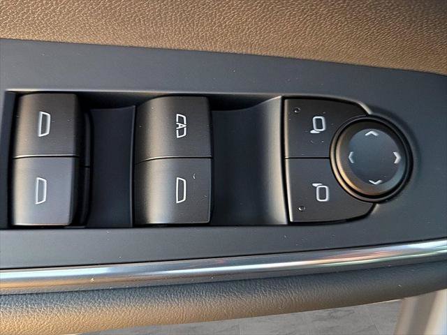 New 2026 GMC Acadia Elevation w/ Black Edition AWD/4WD image 18